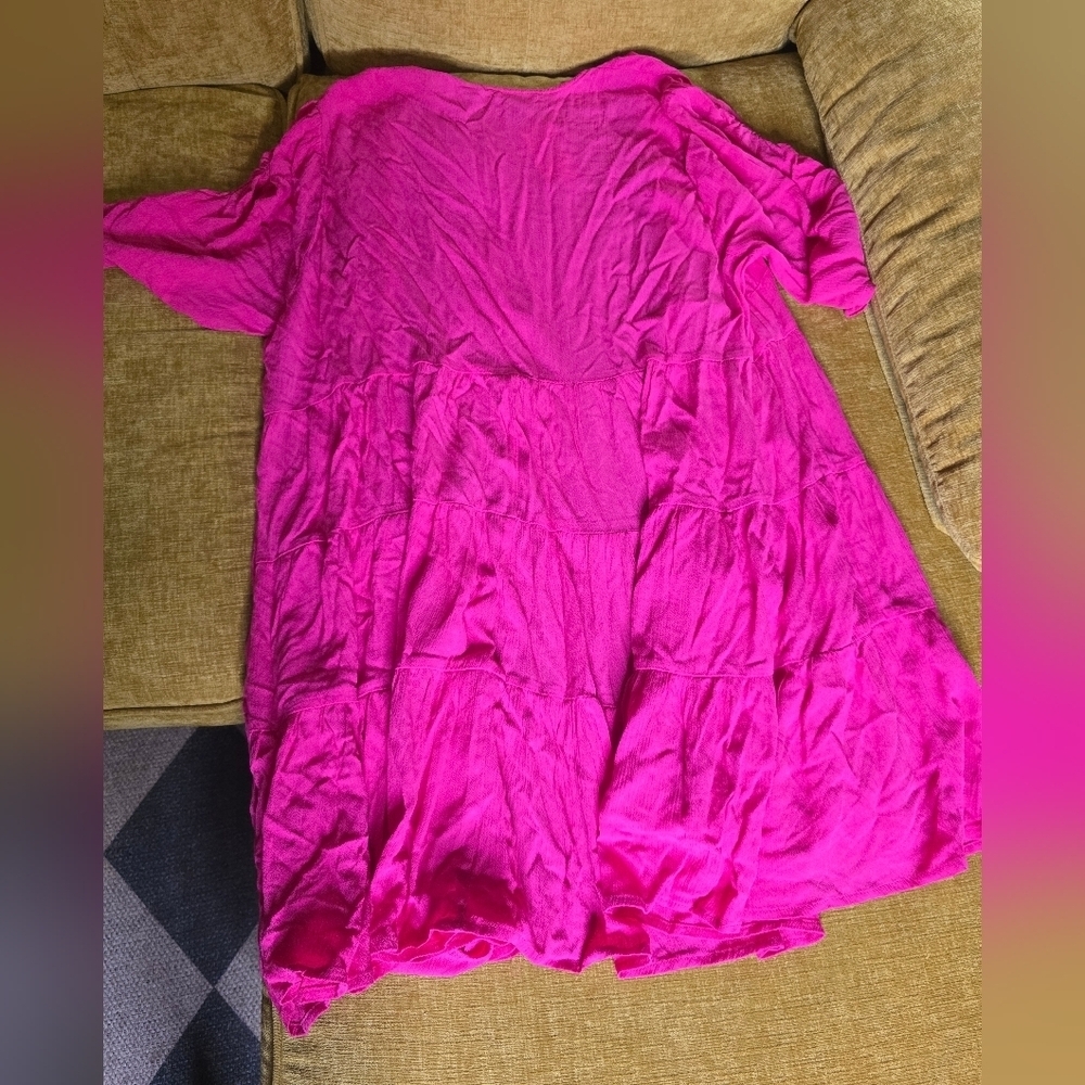 Torrid Short Sleeve Ruffle Tier Kimono NWT - Picture 3 of 3